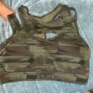 Alphalete sports bra